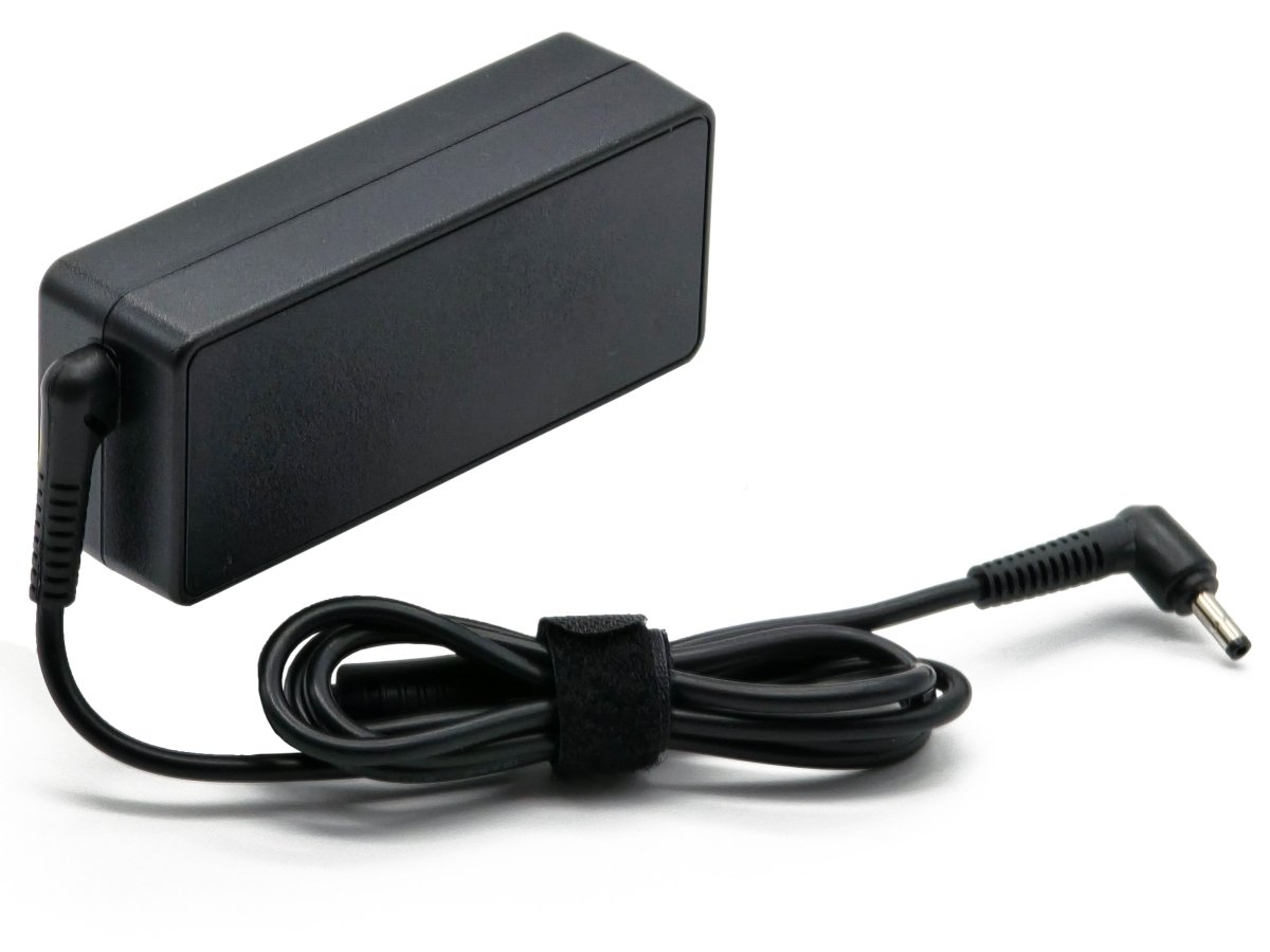 CARGADOR LAPTOP LENOVO 20V 3.25A P. DELGADA (4.0*1.7)